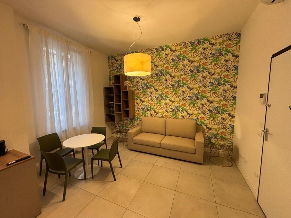 Tropical Apartment Florence